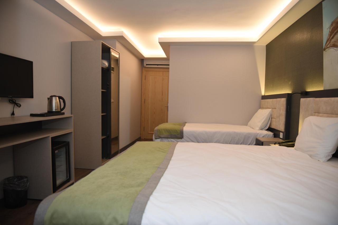 Best Hotel Kadikoy อิสตันบูล ภายนอก รูปภาพ